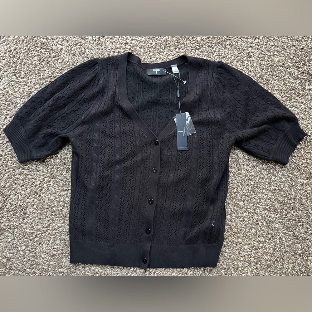 BNWT TAHARI | WOMEN’S SHORT SLEEVE SWEATER TOP | SIZE SMALL